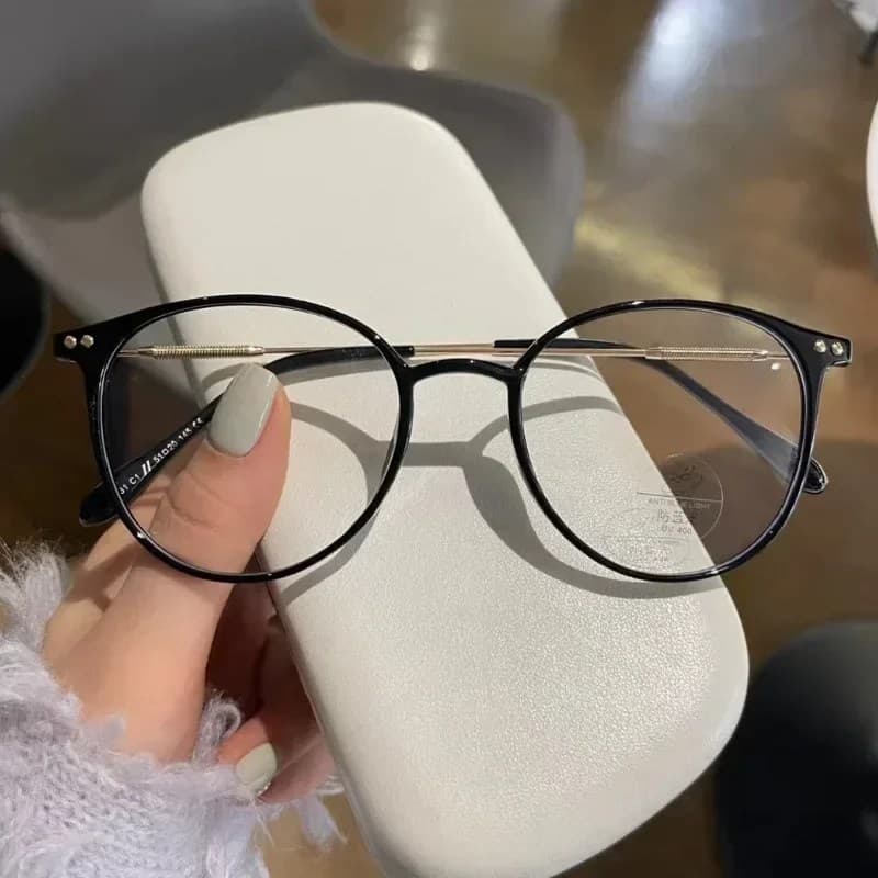 lunettes-femme-transparente